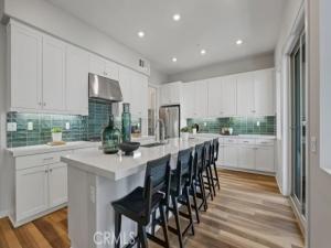 MLS #OC25257748 image #0