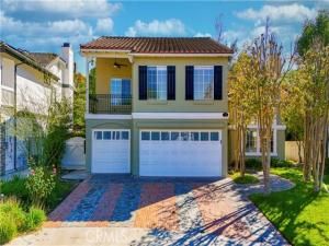 MLS #OC25257954 image #0