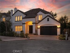 MLS #OC25258217 image #0