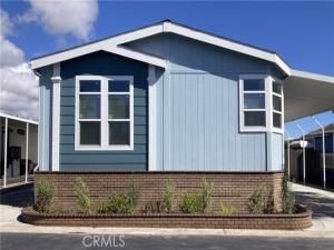 MLS #OC25258223 image #0