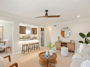 MLS #OC25258469 image #0