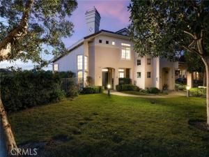 MLS #OC25258523 image #0