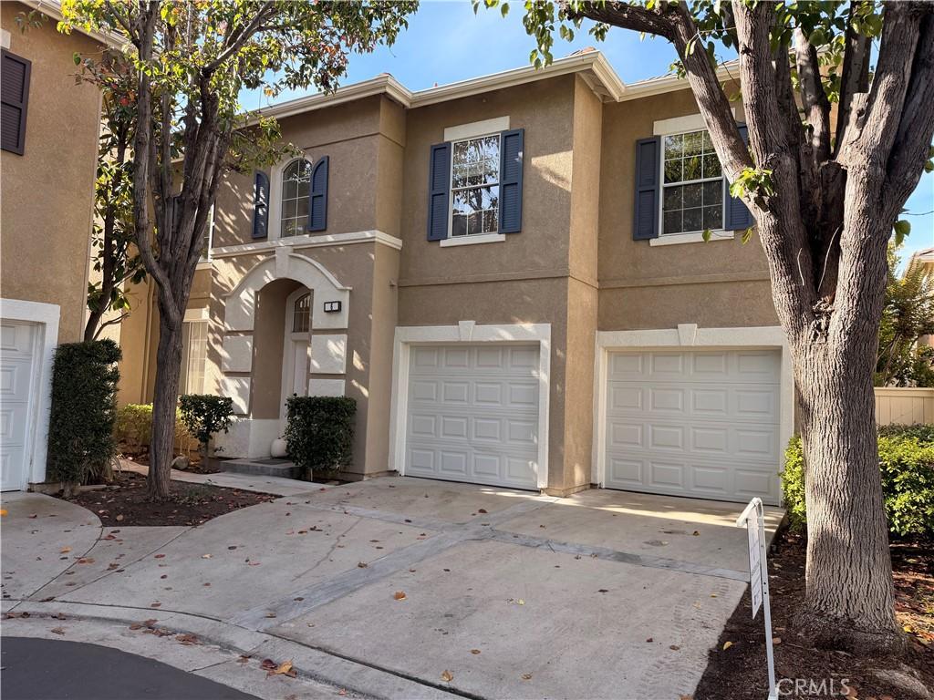 MLS #OC25258651 image #0