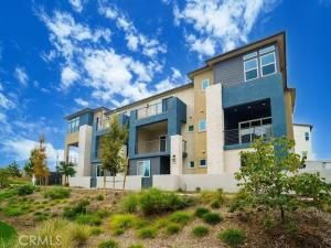 MLS #OC25258787 image #0