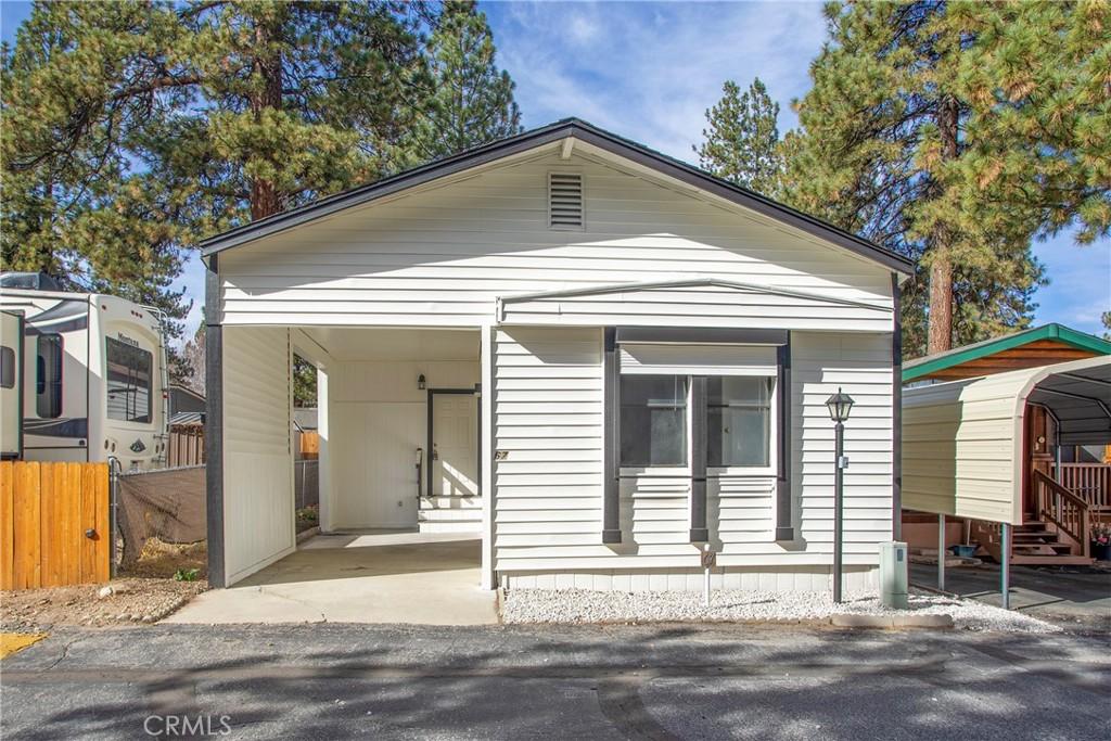 MLS #OC25258788 image #0