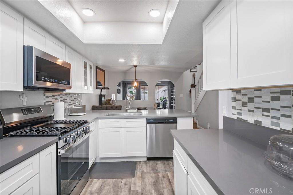 MLS #OC25258805 image #0