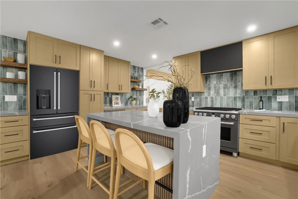 MLS #OC25258900 image #0