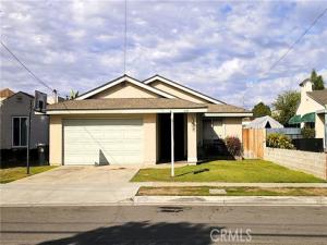 MLS #OC25259116 image #0