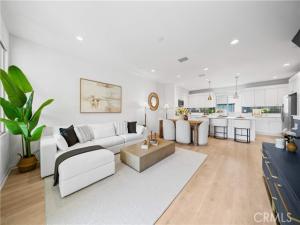 MLS #OC25259193 image #0