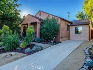 MLS #OC25259650 image #0