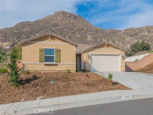 MLS #OC25259705 image #0