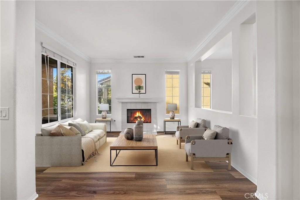 MLS #OC25259735 image #0