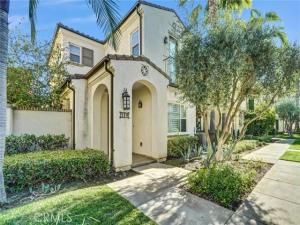 MLS #OC25219937 image #0