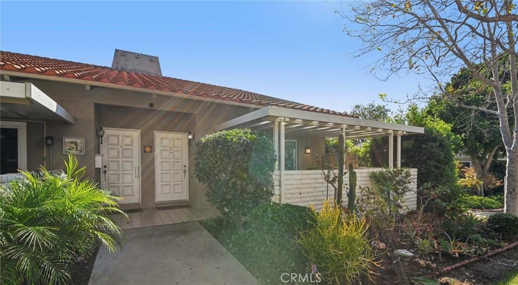 MLS #OC25261050 image #0