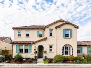 MLS #OC25261153 image #0