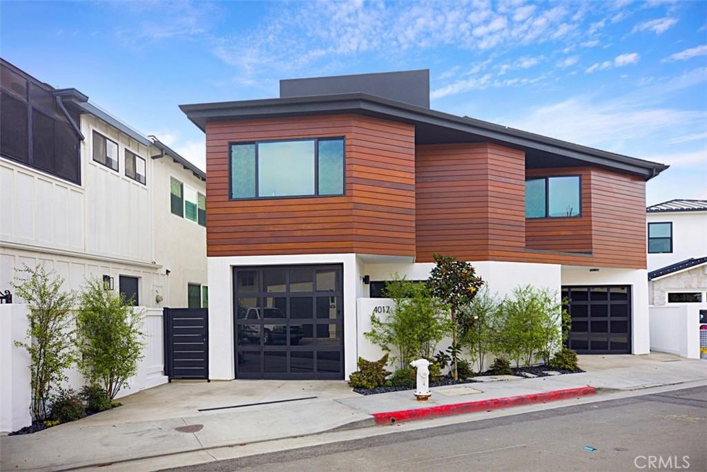 MLS #OC25261214 image #0