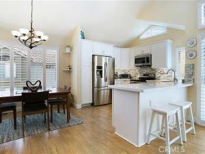 MLS #OC25261251 image #0