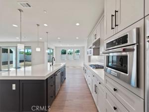 MLS #OC25261400 image #0