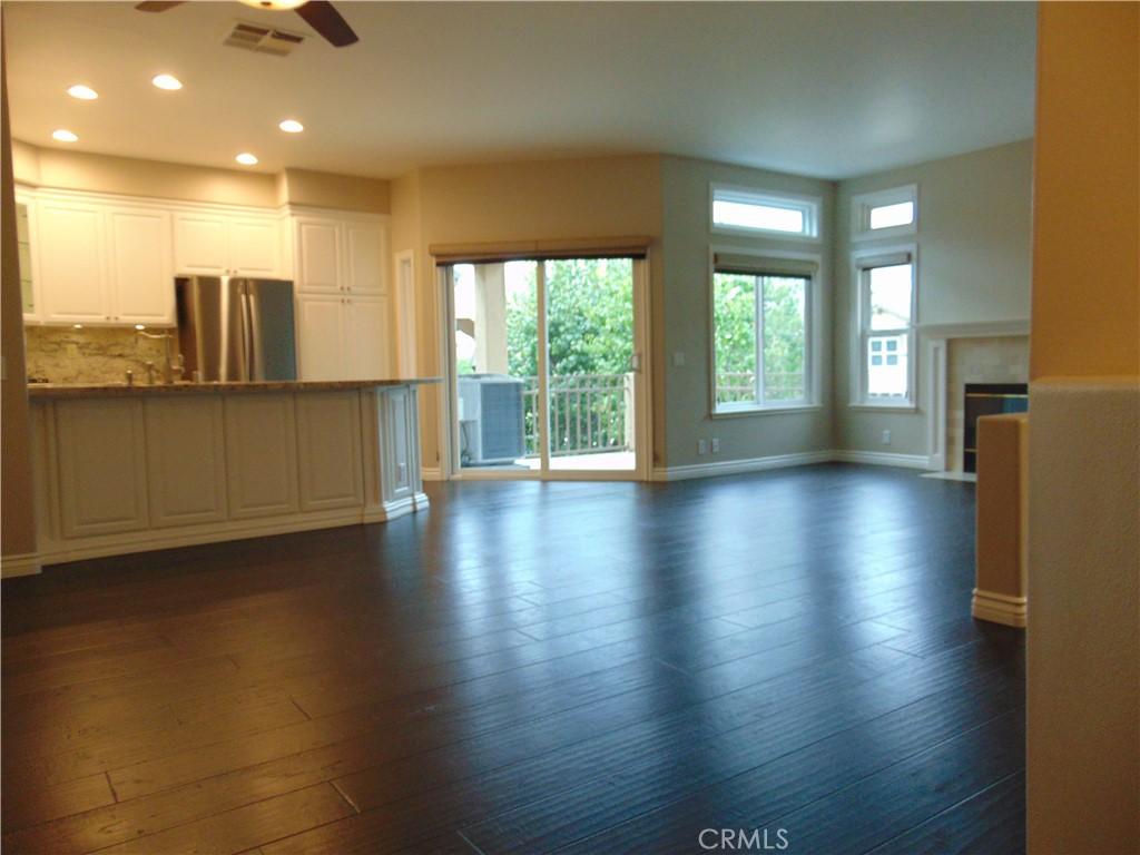 MLS #OC25261441 image #0