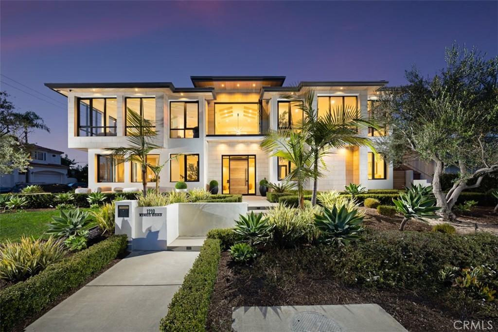 MLS #OC25261691 image #0