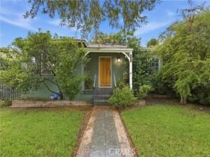 MLS #OC25261755 image #0