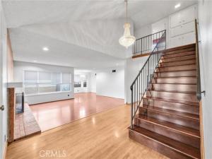 MLS #OC25261844 image #0