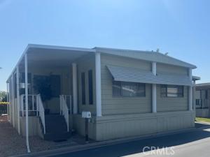 MLS #OC25262240 image #0