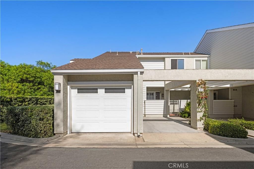 MLS #OC25262283 image #0