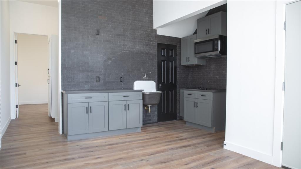 MLS #OC25262408 image #0