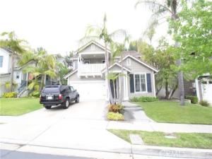 MLS #OC25262452 image #0