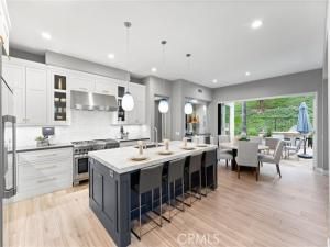 MLS #OC25262537 image #0