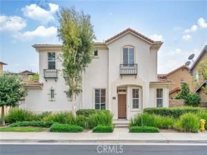 MLS #OC25262952 image #0