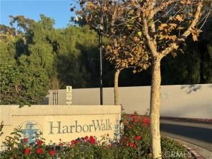 MLS #OC25263675 image #0