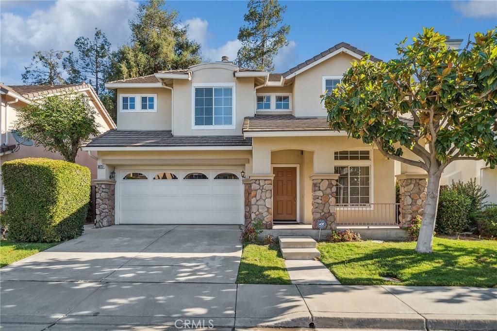 MLS #OC25264233 image #0