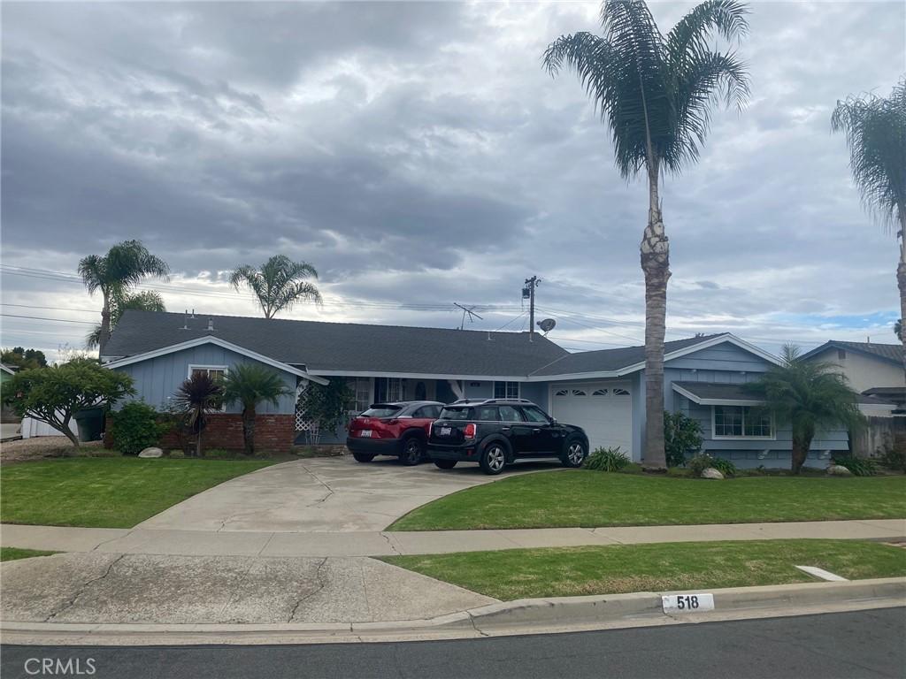 MLS #OC25265200 image #0