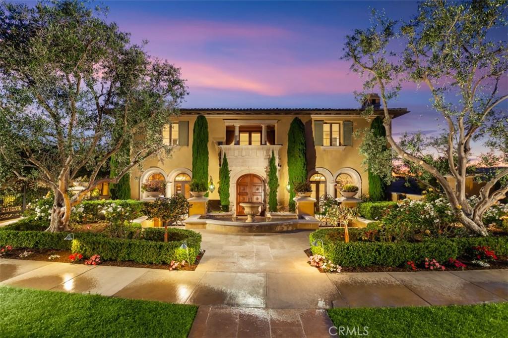 MLS #OC25265404 image #0