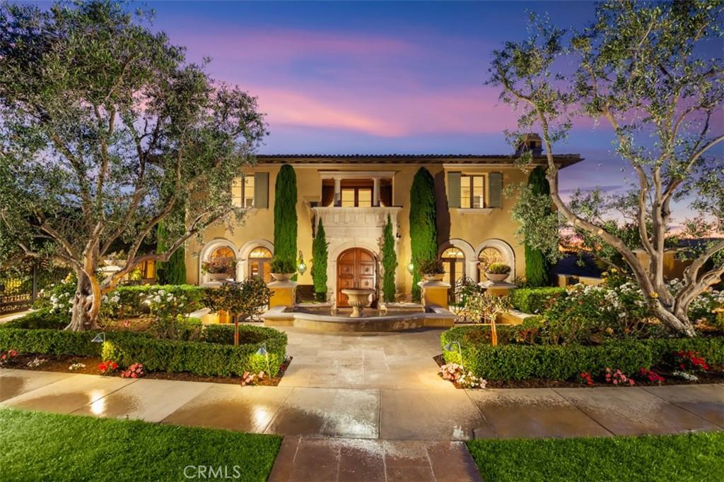 MLS #OC25265404 image #0