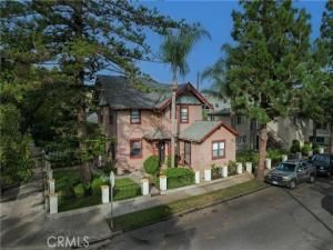 MLS #OC25265433 image #0