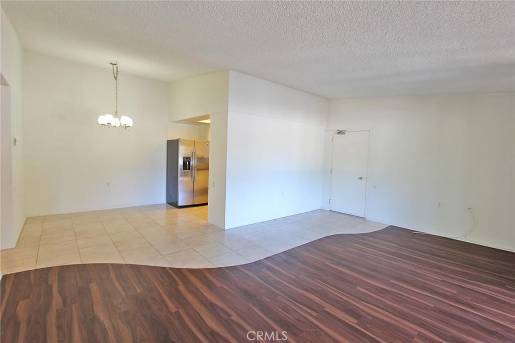 MLS #OC25265520 image #0