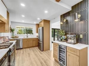 MLS #OC25265540 image #0