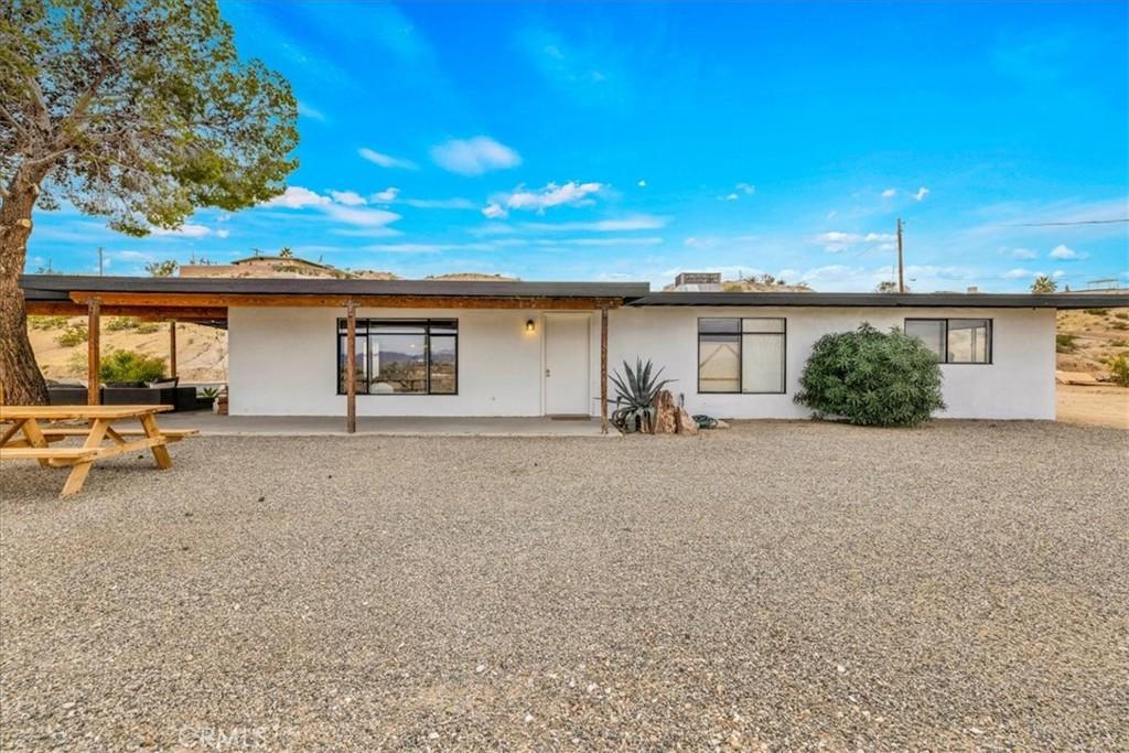 MLS #OC25265712 image #0