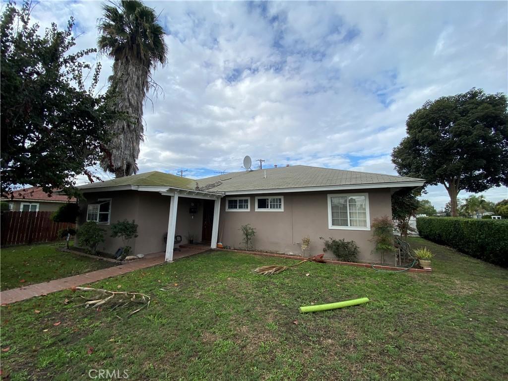 MLS #OC25265812 image #0