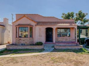 MLS #OC25266072 image #0