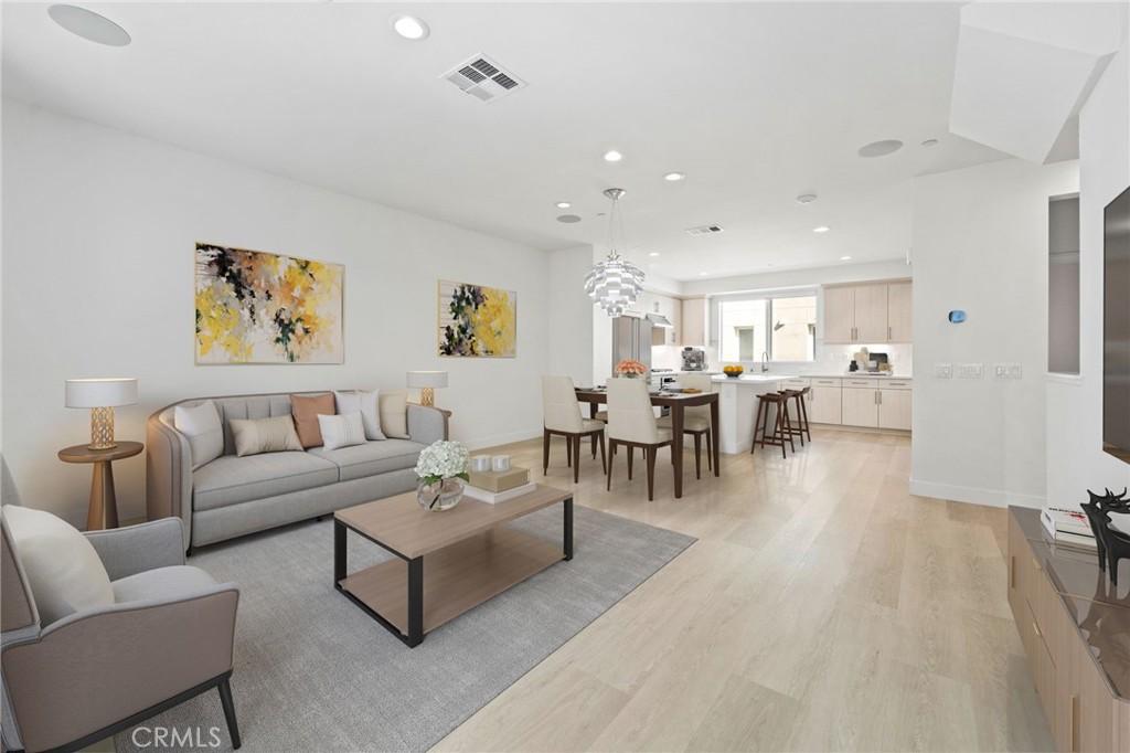 MLS #OC25266946 image #0