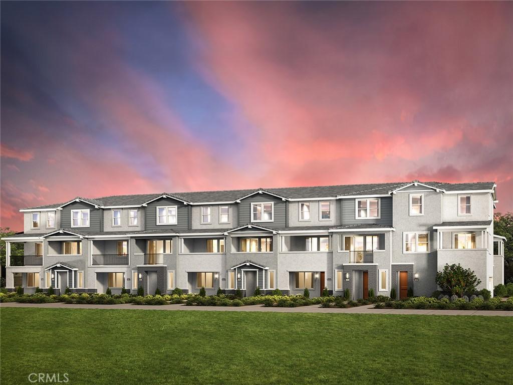 MLS #OC25267123 image #0