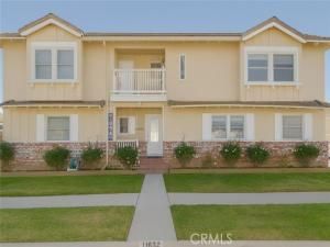 MLS #OC25267536 image #0