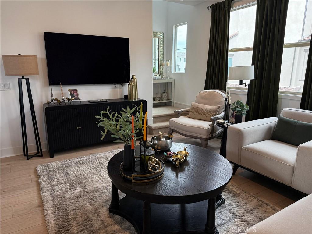 MLS #OC25267715 image #0