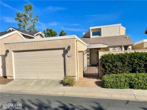 MLS #OC25267737 image #0