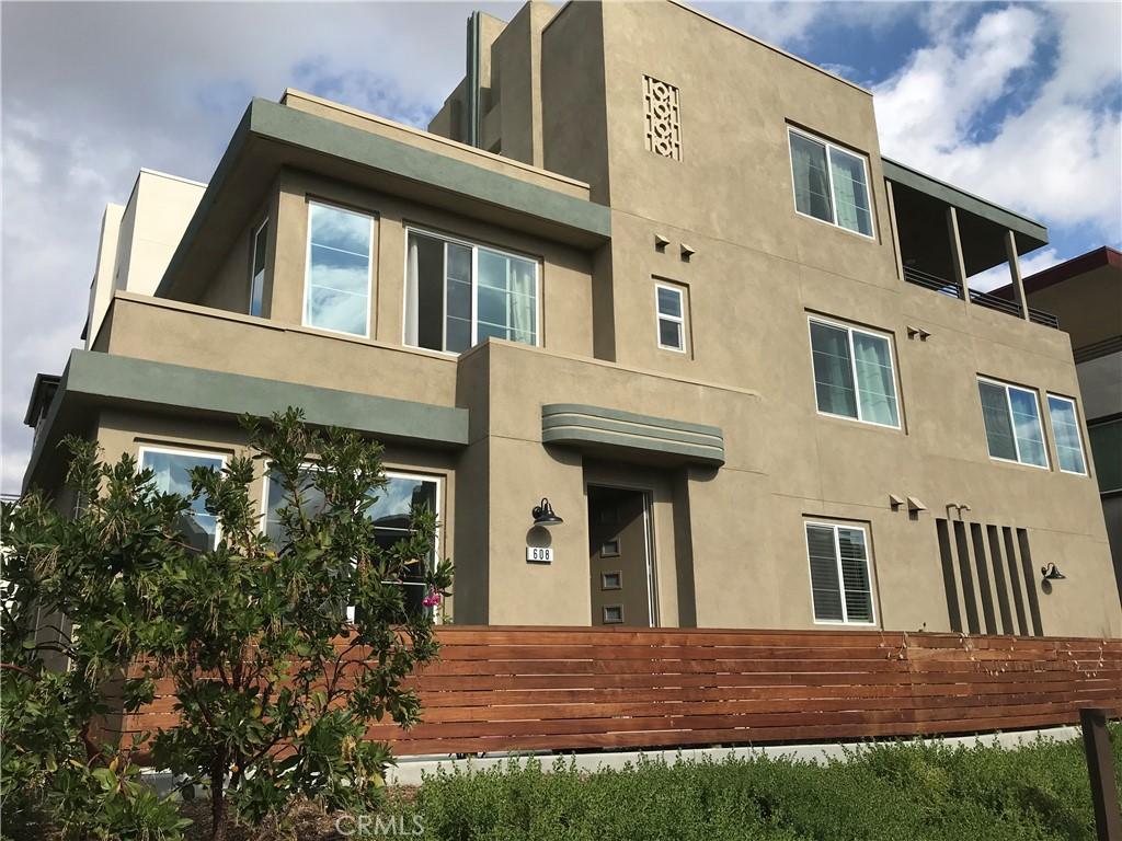 MLS #OC25267847 image #0