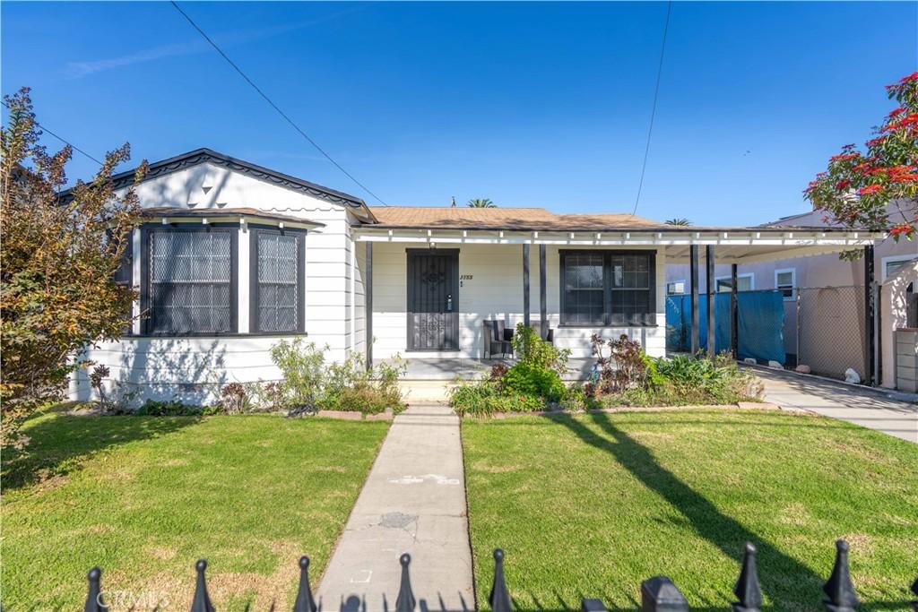 MLS #OC25268039 image #0